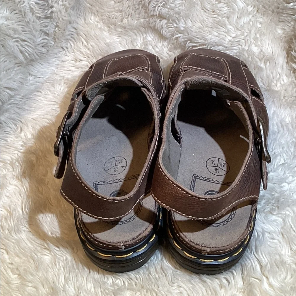 Dr. Martens Mens Brown Leather Sandals size 11